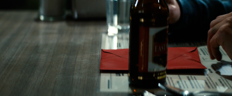 petey-red-envelope-s01e01.png